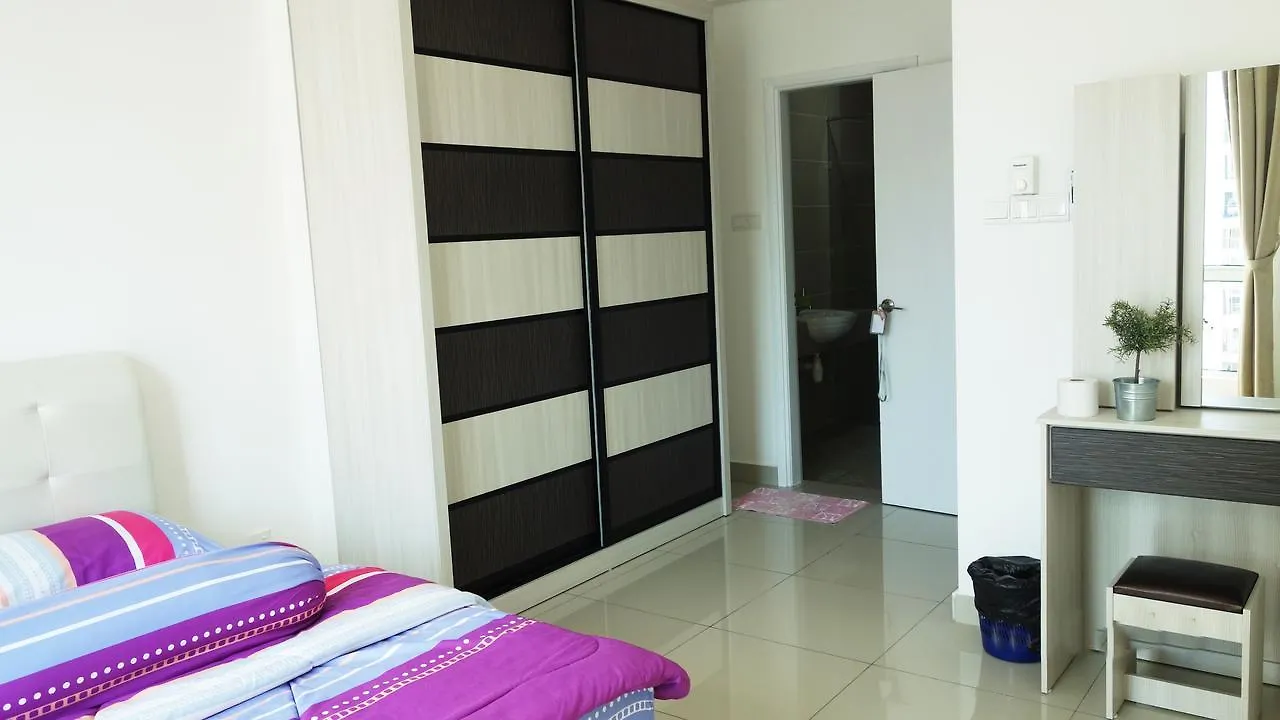 Summerton Suites George Town