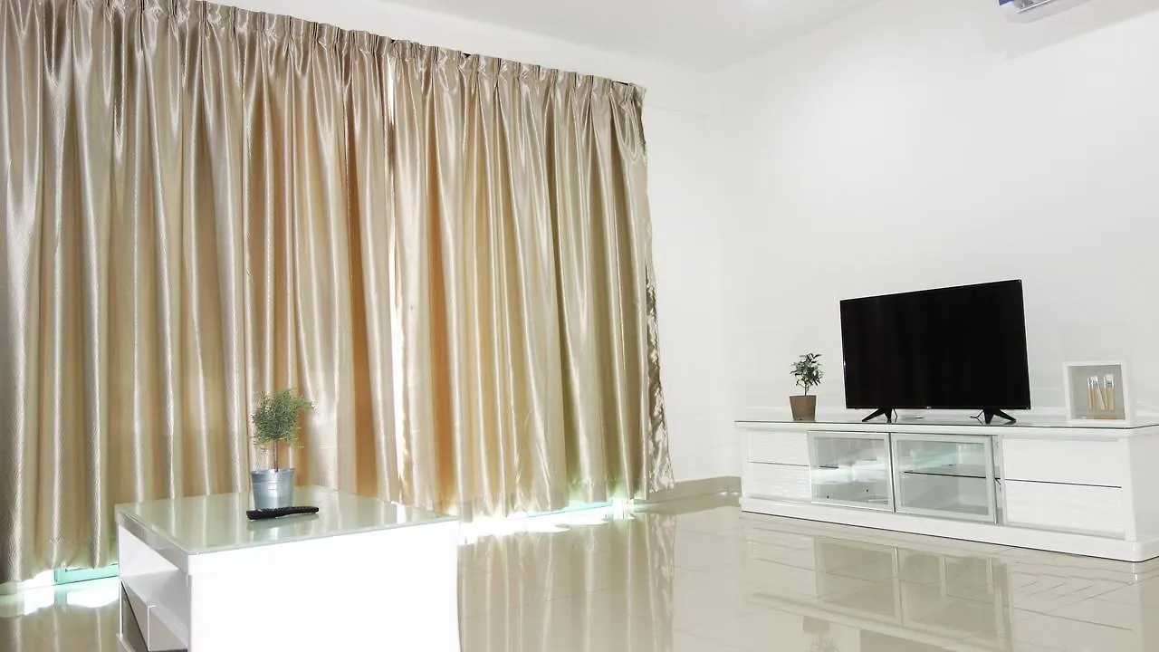 Summerton Suites location