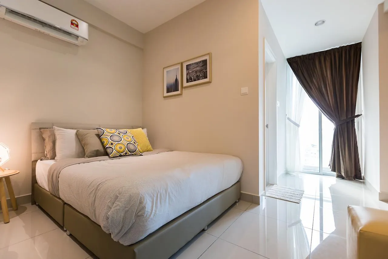 Summerton Suites George Town 0*,